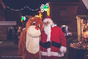 Babbo Natale e renna